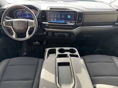 2024 Chevrolet 1500 Crew Cab, $47990. Photo 9