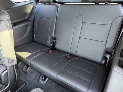 2023 Chevrolet Traverse, $32949. Photo 8