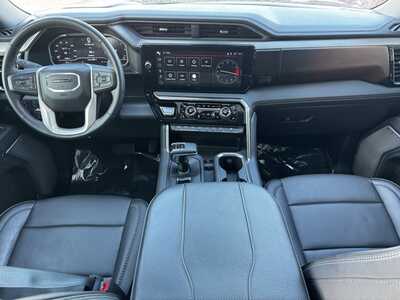 2023 GMC 1500 Crew Cab, $53950. Photo 11