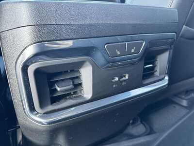 2023 GMC 1500 Crew Cab, $53950. Photo 9