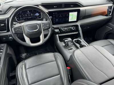 2024 GMC 1500 Crew Cab, $52995. Photo 9