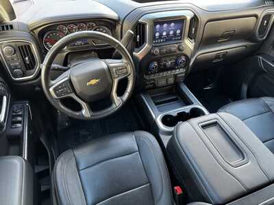2021 Chevrolet 1500 Crew Cab, $32975. Photo 8