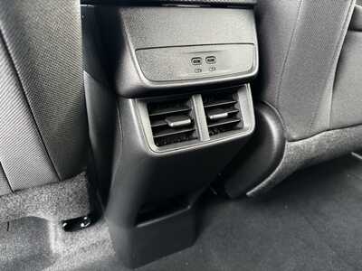 2026 Chevrolet Equinox, $31795.0. Photo 7