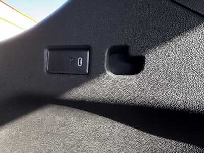 2024 Chevrolet Suburban, $70998. Photo 10