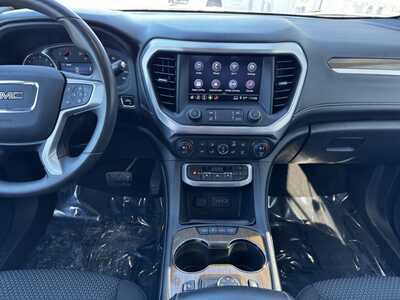 2021 GMC Acadia, $20950. Photo 2
