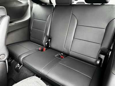 2026 Chevrolet Traverse, $47805.0. Photo 10