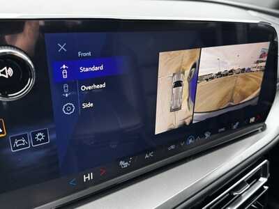 2026 Chevrolet Traverse, $47805.0. Photo 4