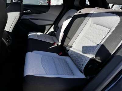 2022 Chevrolet Equinox, $18998. Photo 6