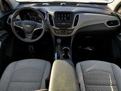 2022 Chevrolet Equinox, $18998. Photo 9