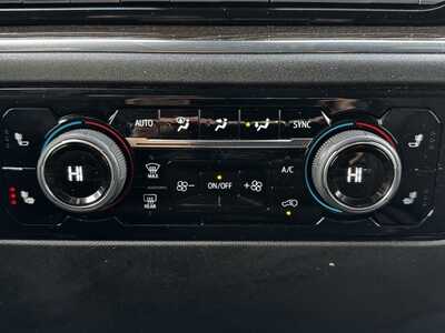 2024 Chevrolet 3500 Crew Cab, $53998. Photo 12