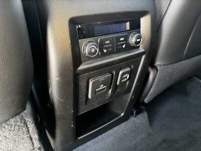 2020 Chevrolet Traverse, $24995. Photo 11