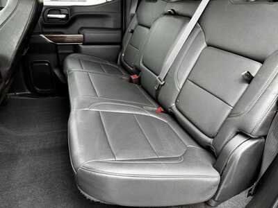 2021 Chevrolet 1500 Crew Cab, $33299. Photo 7