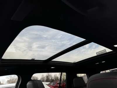 2024 Chevrolet Traverse, $49995. Photo 6