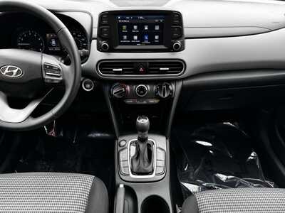 2019 Hyundai Kona, $16595. Photo 2