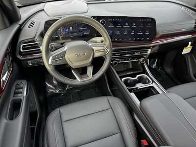 2026 Chevrolet Traverse, $51940.0. Photo 11