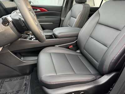 2026 Chevrolet Traverse, $51940.0. Photo 5