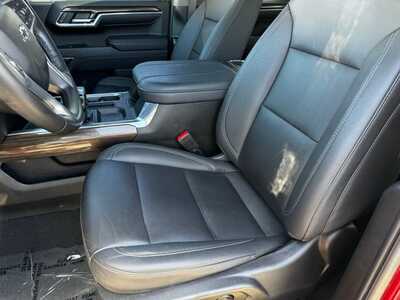 2023 Chevrolet 1500 Crew Cab, $42989. Photo 5