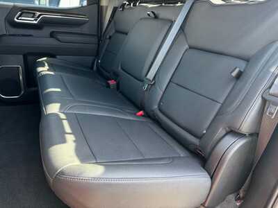 2023 Chevrolet 1500 Crew Cab, $42989. Photo 7