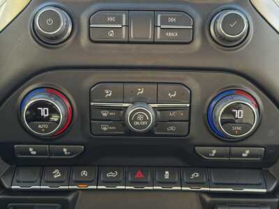 2021 Chevrolet 1500 Crew Cab, $29995. Photo 11