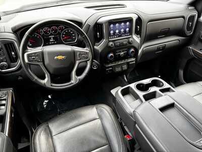 2020 Chevrolet 1500 Crew Cab, $30995. Photo 8