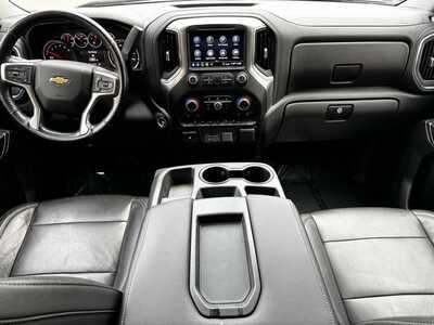 2020 Chevrolet 1500 Crew Cab, $30995. Photo 9