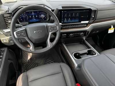 2026 Chevrolet 3500 Crew Cab, $67475.0. Photo 7