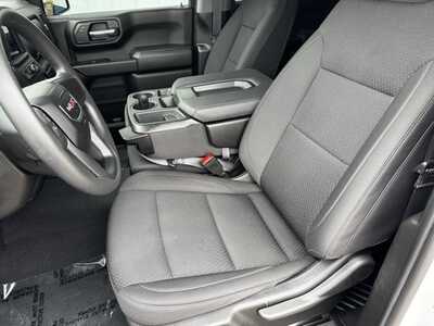 2023 GMC 1500 Crew Cab, $34790. Photo 5