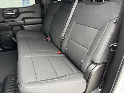 2023 GMC 1500 Crew Cab, $34790. Photo 6