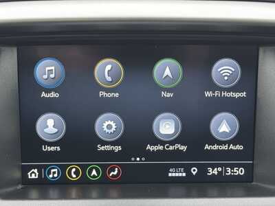 2021 Chevrolet Colorado Crew Cab, $35990. Photo 3