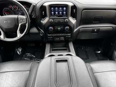 2021 Chevrolet 1500 Crew Cab, $38890. Photo 9