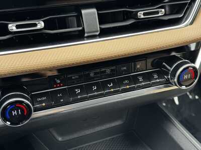 2026 Chevrolet Equinox, $36595.0. Photo 11