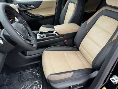 2026 Chevrolet Equinox, $36595.0. Photo 5