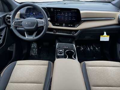 2026 Chevrolet Equinox, $36595.0. Photo 9