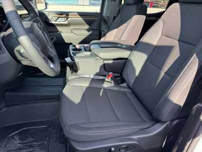 2026 Chevrolet 1500 Crew Cab, $52305. Photo 5