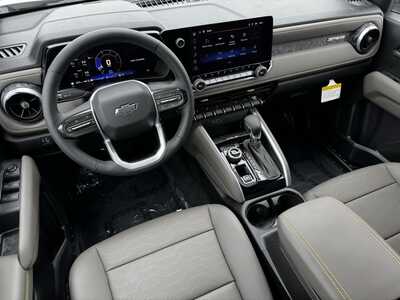 2026 Chevrolet Colorado Crew Cab, $50370.0. Photo 9