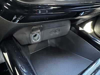 2025 Chevrolet Trax, $21495. Photo 11