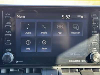 2021 Toyota RAV4, $23595. Photo 3