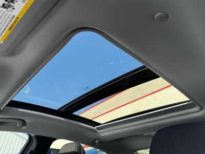 2024 Chevrolet Malibu, $17900. Photo 6