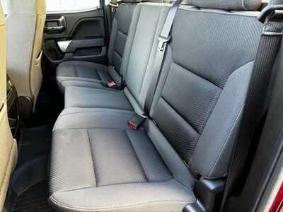 2018 Chevrolet 1500 Ext Cab, $28995. Photo 6