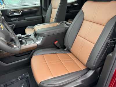 2026 Chevrolet 1500 Crew Cab, $62691.0. Photo 5