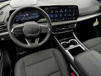 2026 Chevrolet Traverse, $46705. Photo 10