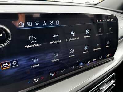 2026 Chevrolet Traverse, $46705. Photo 3