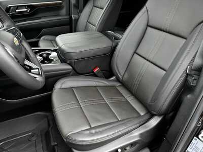 2026 Chevrolet Tahoe, $94069.0. Photo 5