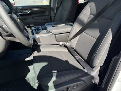 2026 Chevrolet 1500 Crew Cab, $56286.0. Photo 5