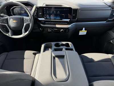 2026 Chevrolet 1500 Crew Cab, $56286.0. Photo 9