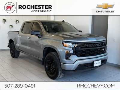 2023 Chevrolet 1500 Crew Cab, $30999. Photo 1