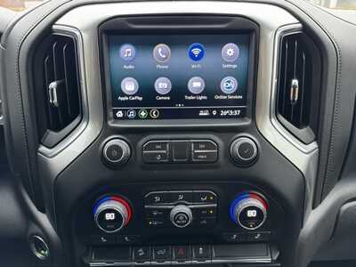 2021 Chevrolet 1500 Crew Cab, $34399. Photo 10