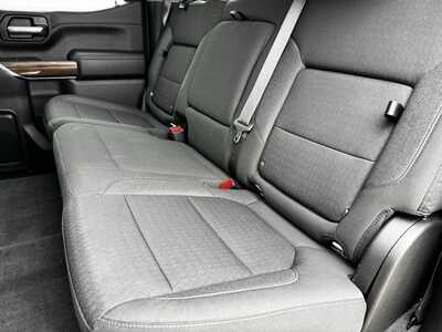 2021 Chevrolet 1500 Crew Cab, $34399. Photo 6