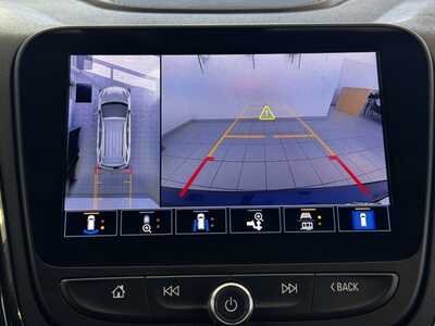 2022 Chevrolet Equinox, $22590. Photo 4