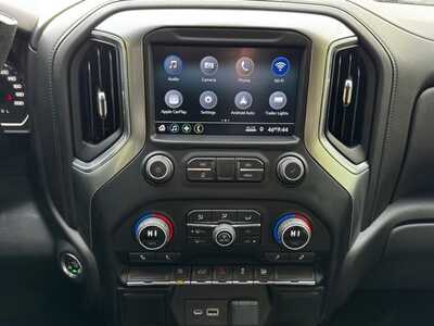 2022 Chevrolet 1500 Crew Cab, $37290. Photo 10